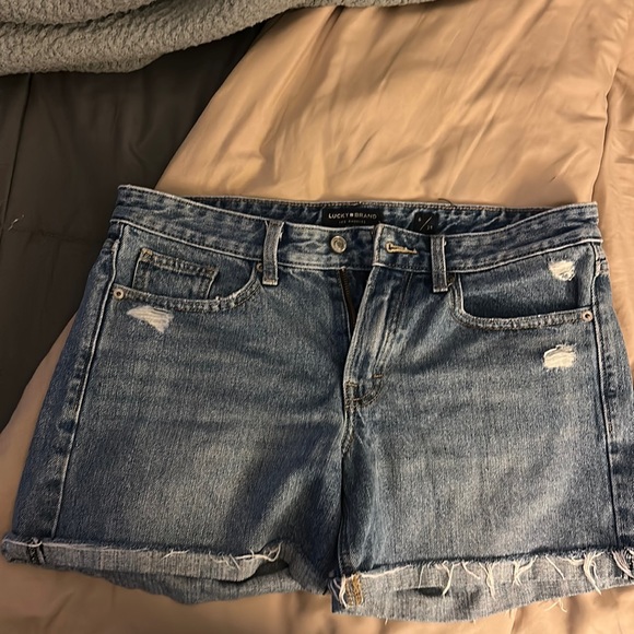 Women’s Jean Shorts - Picture 1 of 3